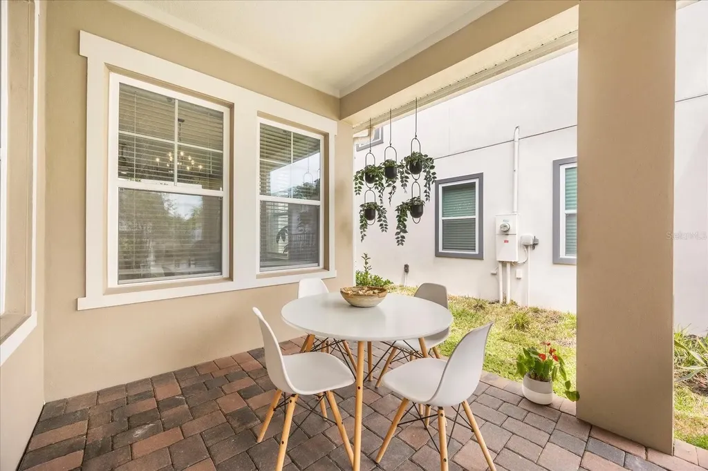 8626 Dubochet Street Orlando FL 32827