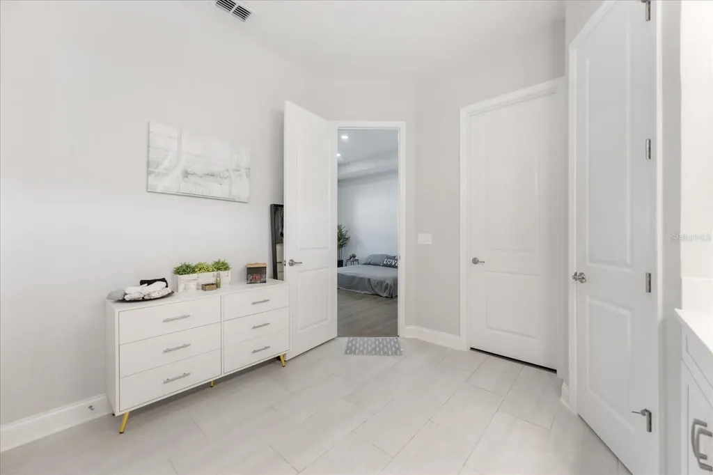 8626 Dubochet Street Orlando FL 32827