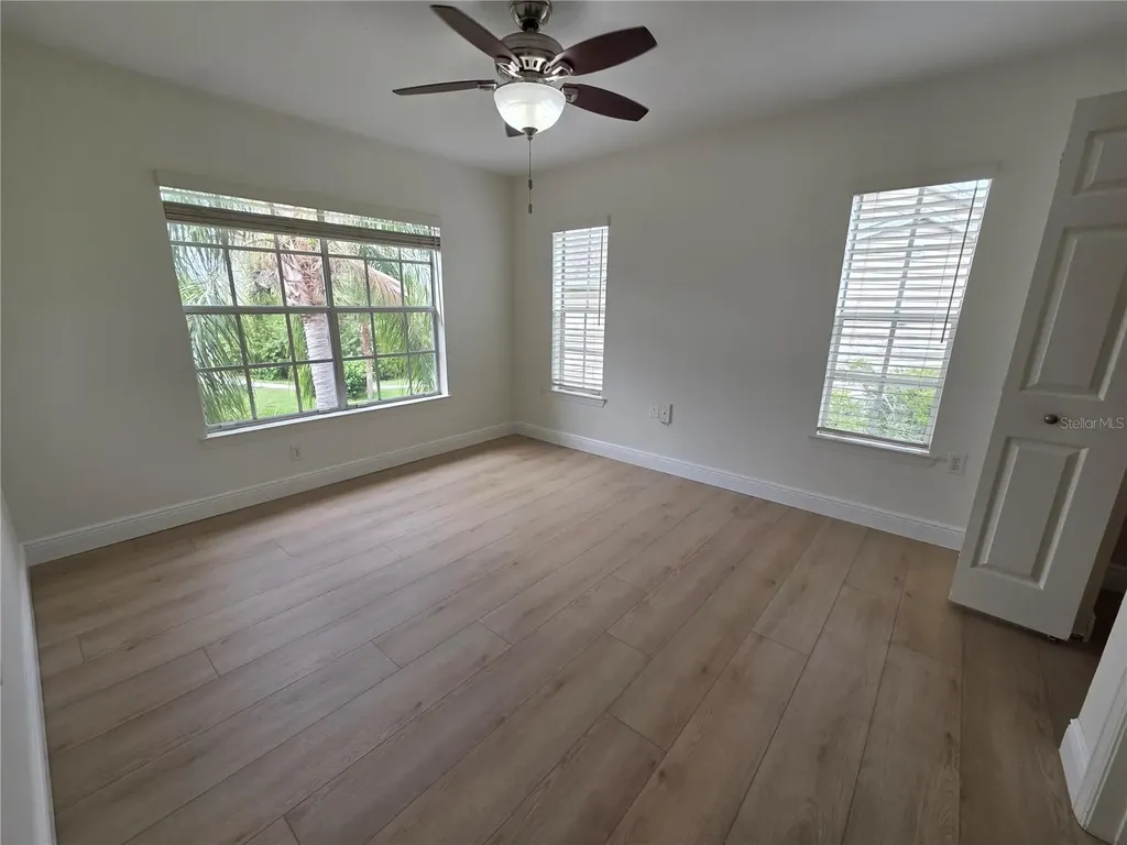 8905 Manor Loop Lakewood Ranch FL 34202