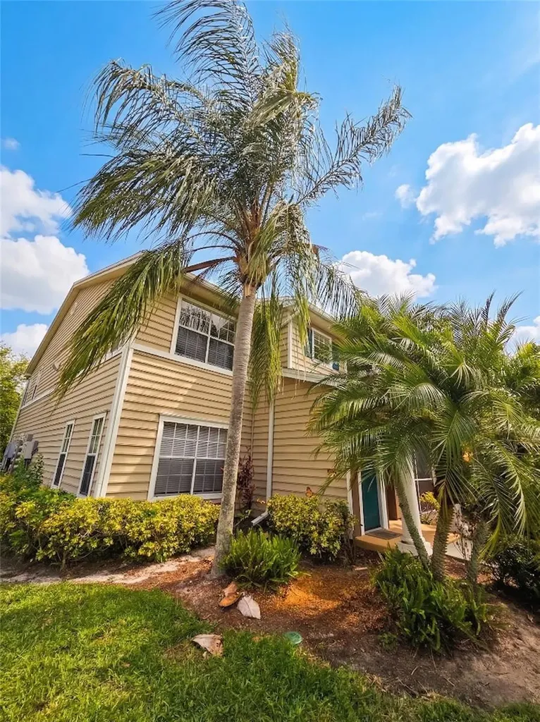 8905 Manor Loop Lakewood Ranch FL 34202
