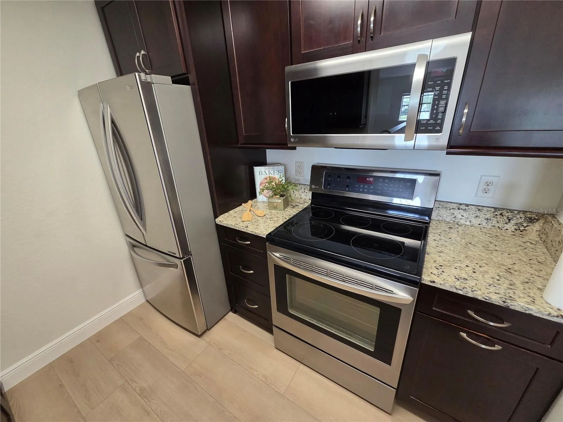 8905 Manor Loop Lakewood Ranch FL 34202