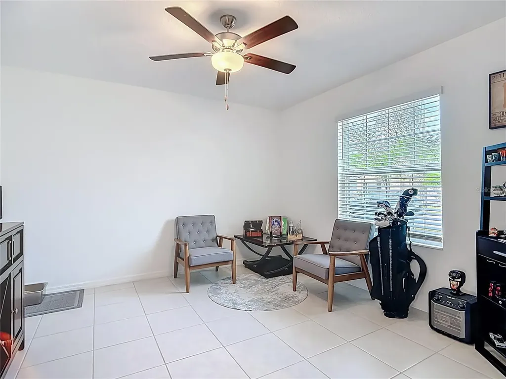 1699 Red Loop Lakeland FL 33801