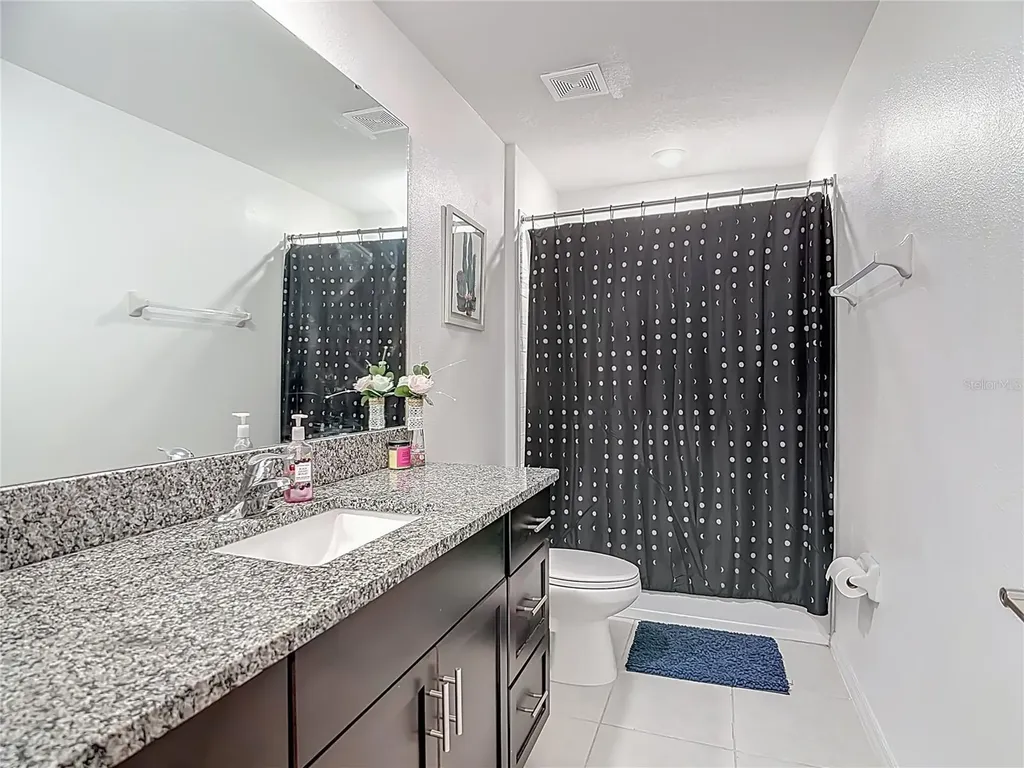 1699 Red Loop Lakeland FL 33801
