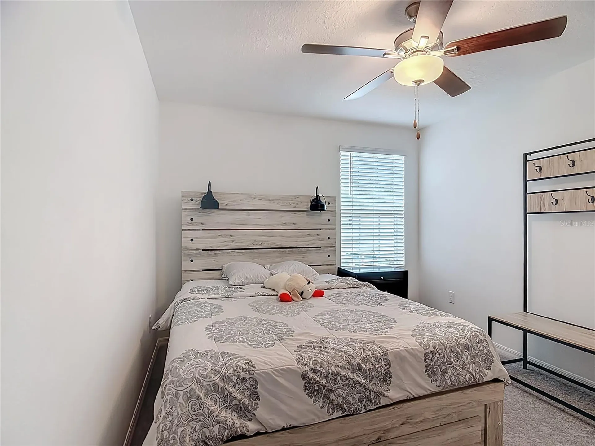 1699 Red Loop Lakeland FL 33801