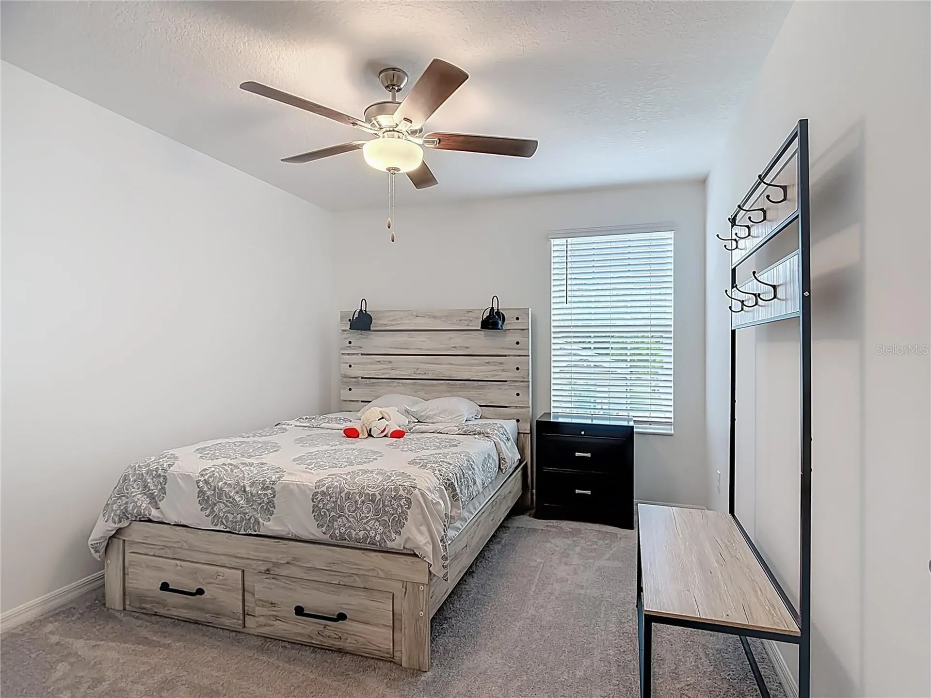 1699 Red Loop Lakeland FL 33801