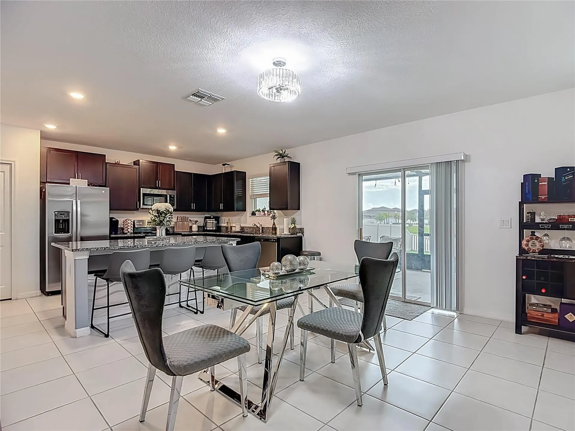 1699 Red Loop Lakeland FL 33801