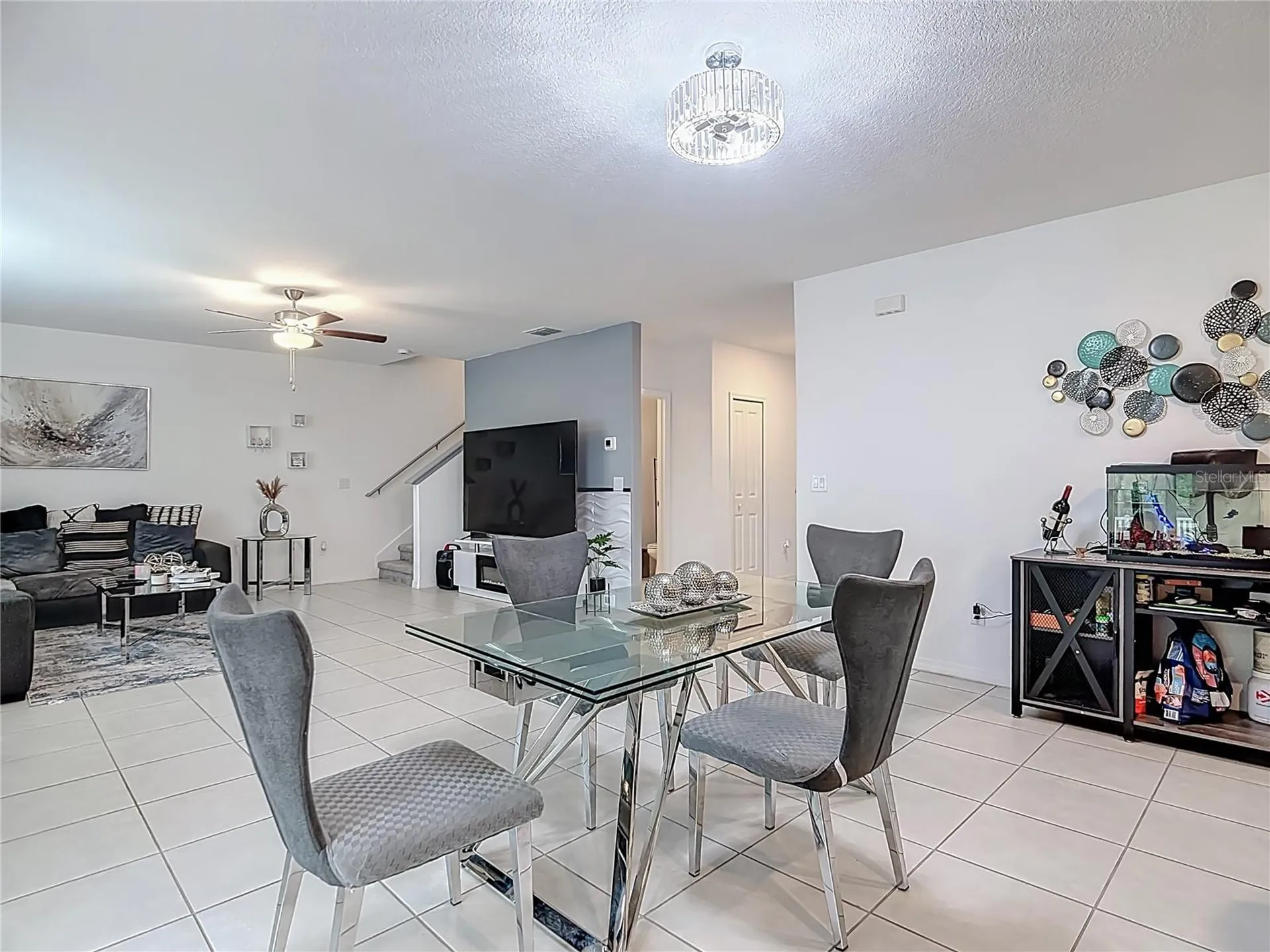 1699 Red Loop Lakeland FL 33801