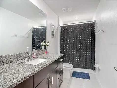 1699 Red Loop Lakeland FL 33801