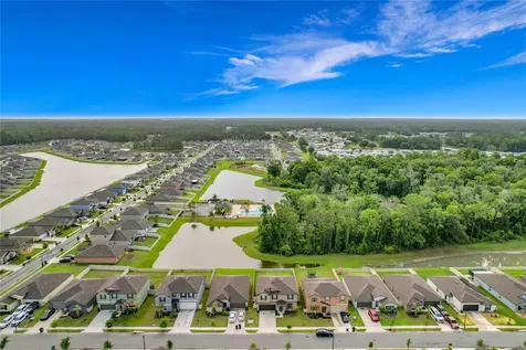 1699 Red Loop Lakeland FL 33801