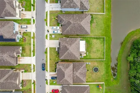 1699 Red Loop Lakeland FL 33801