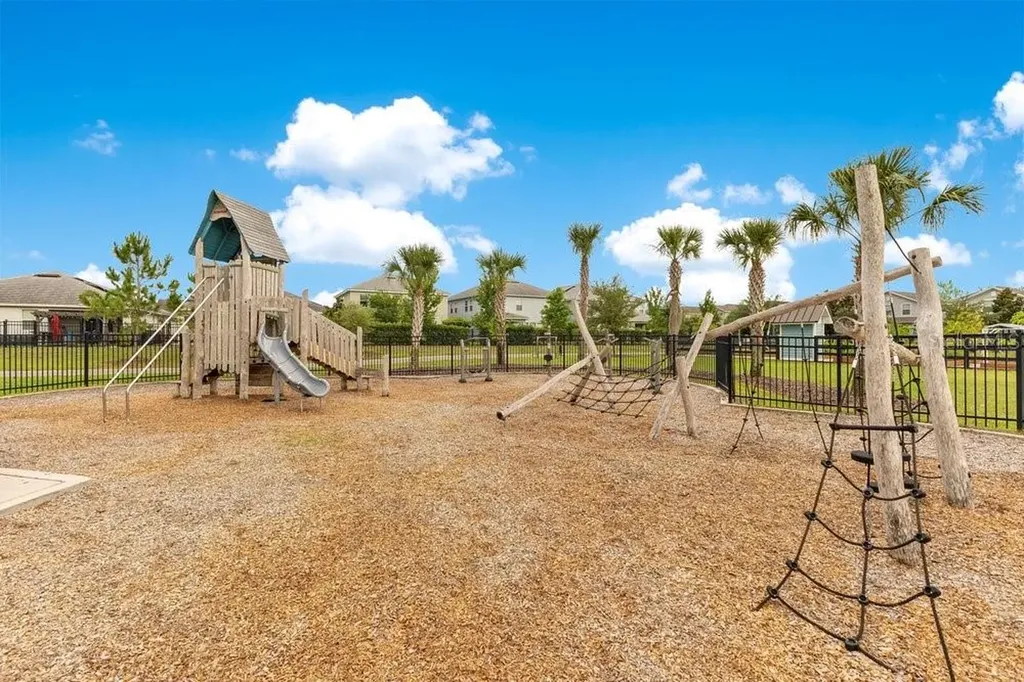 11872 Metaphor Alley Orlando FL 32832