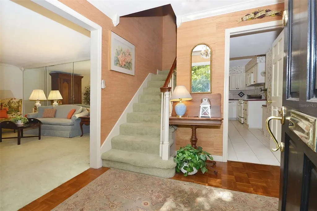 1406 Magna Court Orlando FL 32804