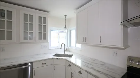 9737 San Vincente Way Port Richey FL 34668