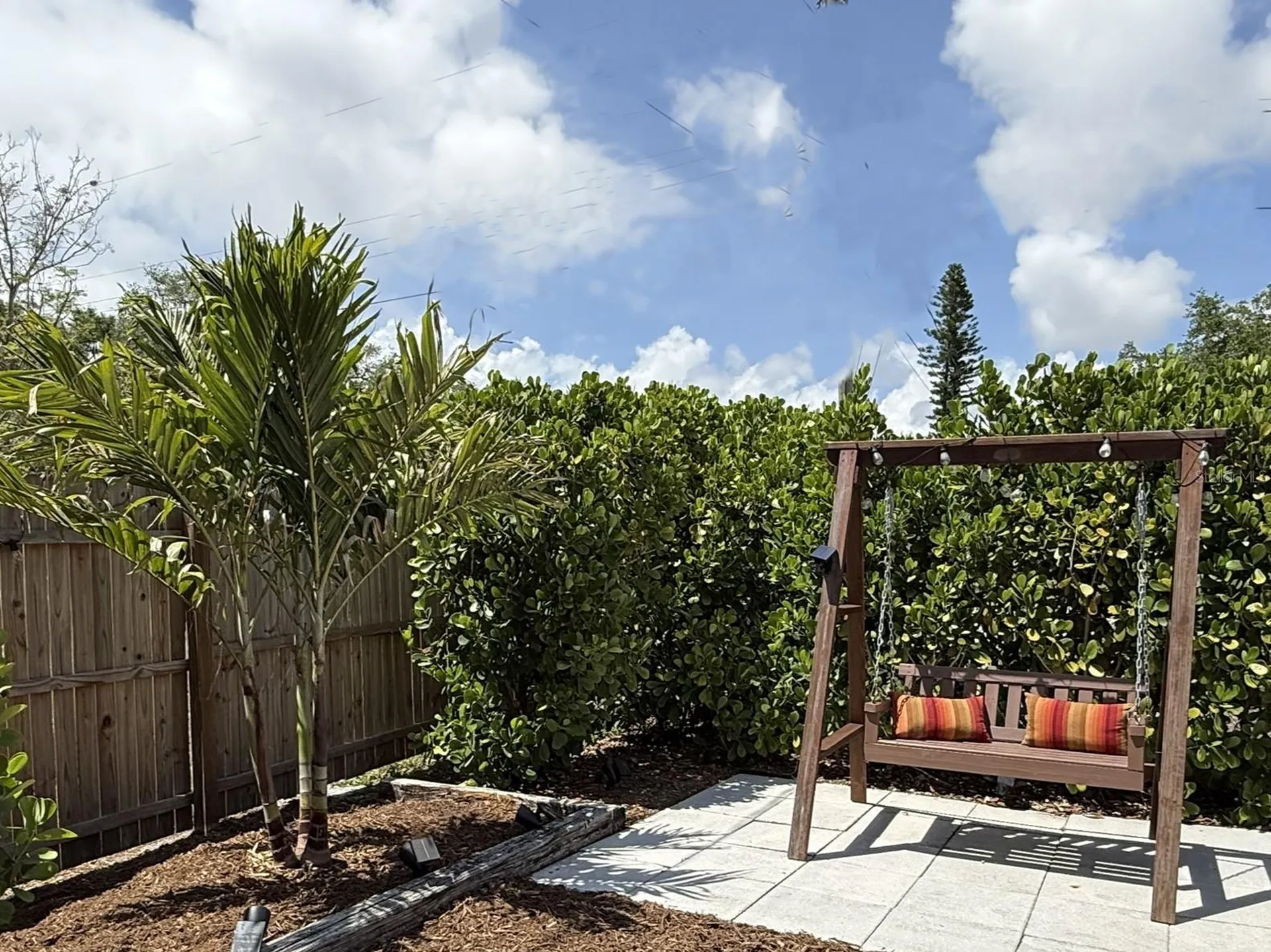 828 S Tuttle Avenue Sarasota FL 34237