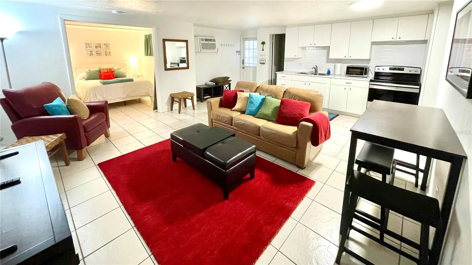 828 S Tuttle Avenue Sarasota FL 34237