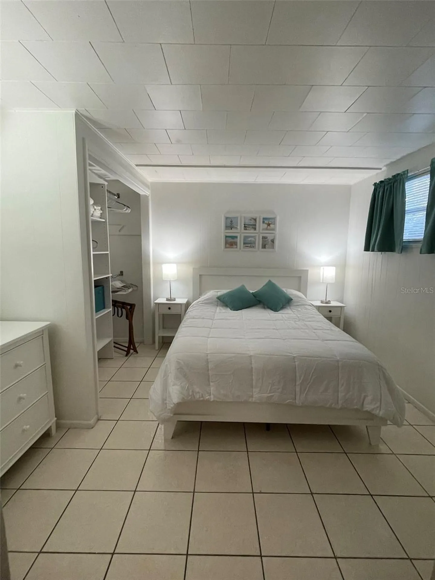 828 S Tuttle Avenue Sarasota FL 34237