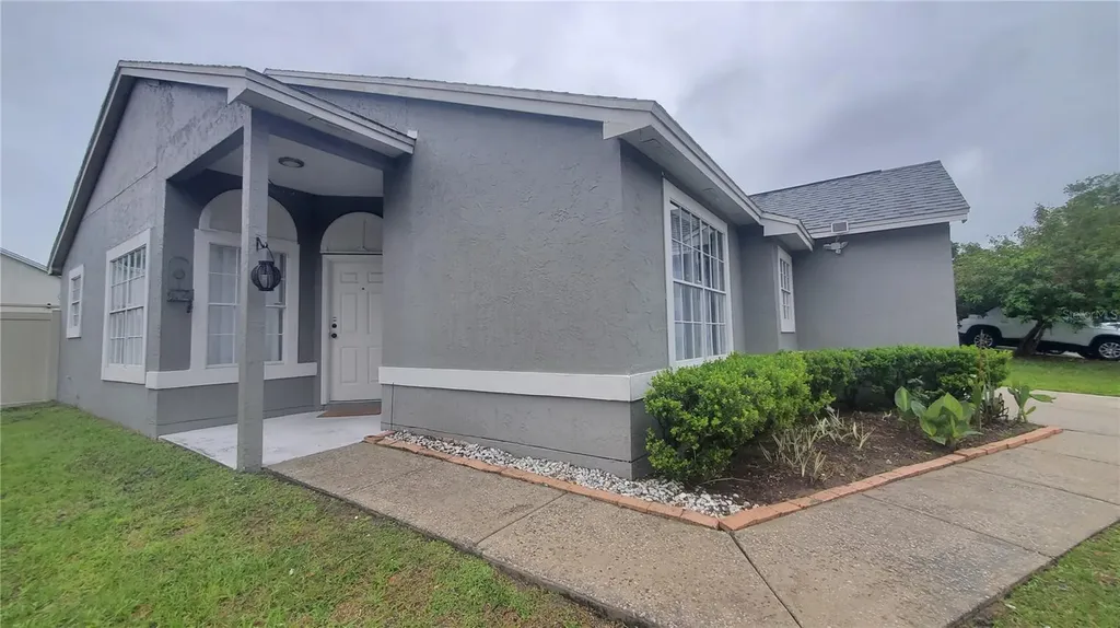 1981 Frenzel Drive Apopka FL 32703