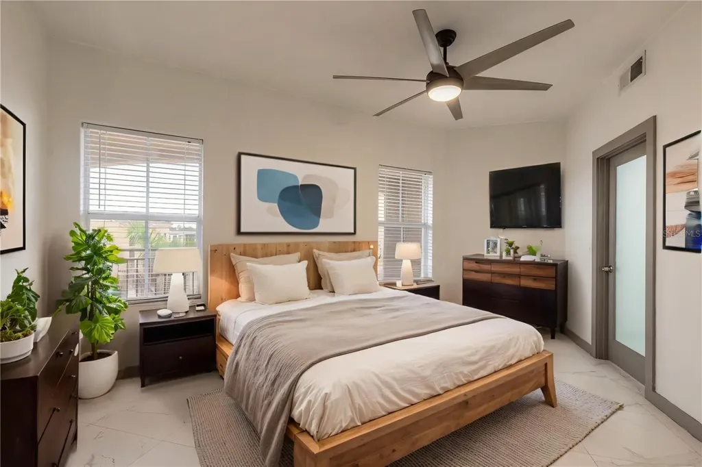 424 Luna Bella Lane New Smyrna Beach FL 32168