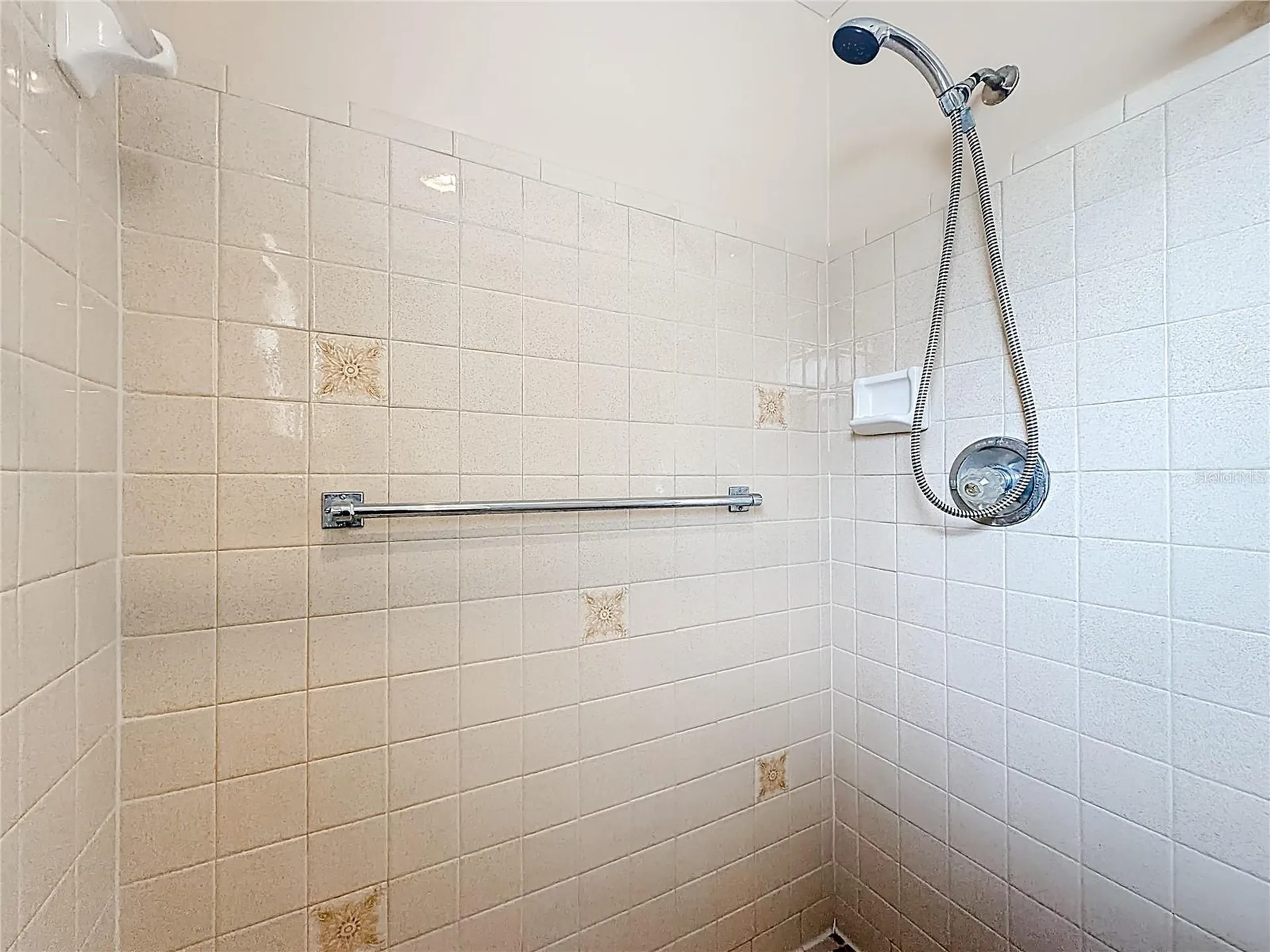 615 Third Avenue Lady Lake FL 32159