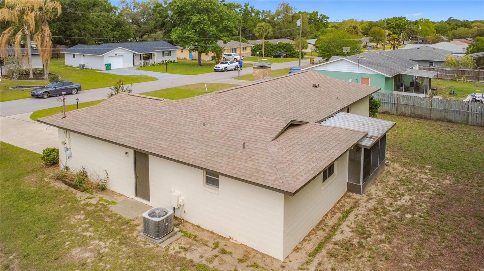 615 Third Avenue Lady Lake FL 32159