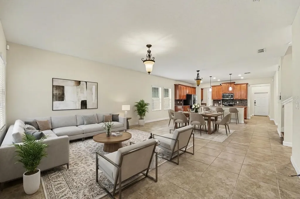3074 White Horse Court Kissimmee FL 34746