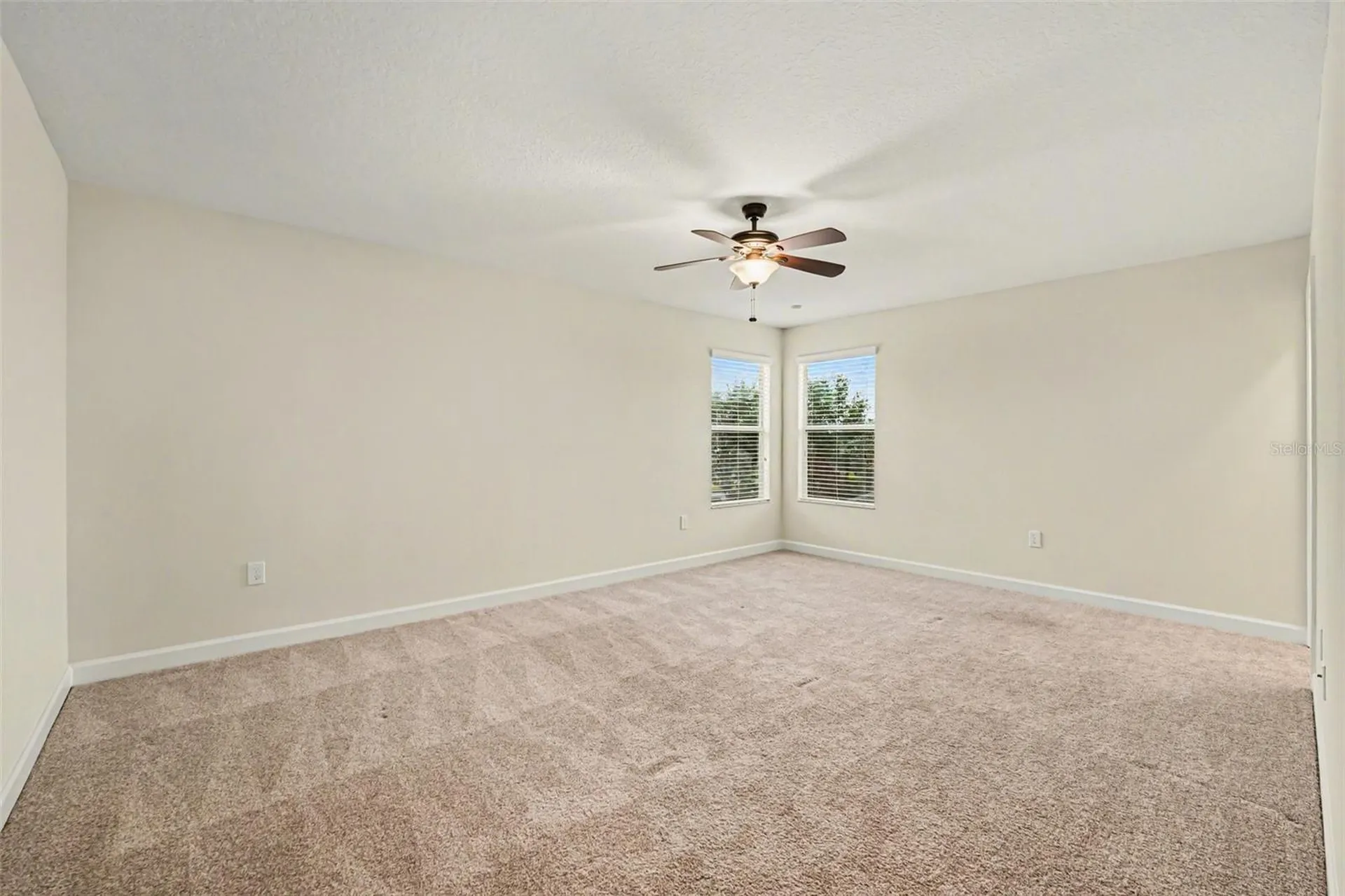 3074 White Horse Court Kissimmee FL 34746