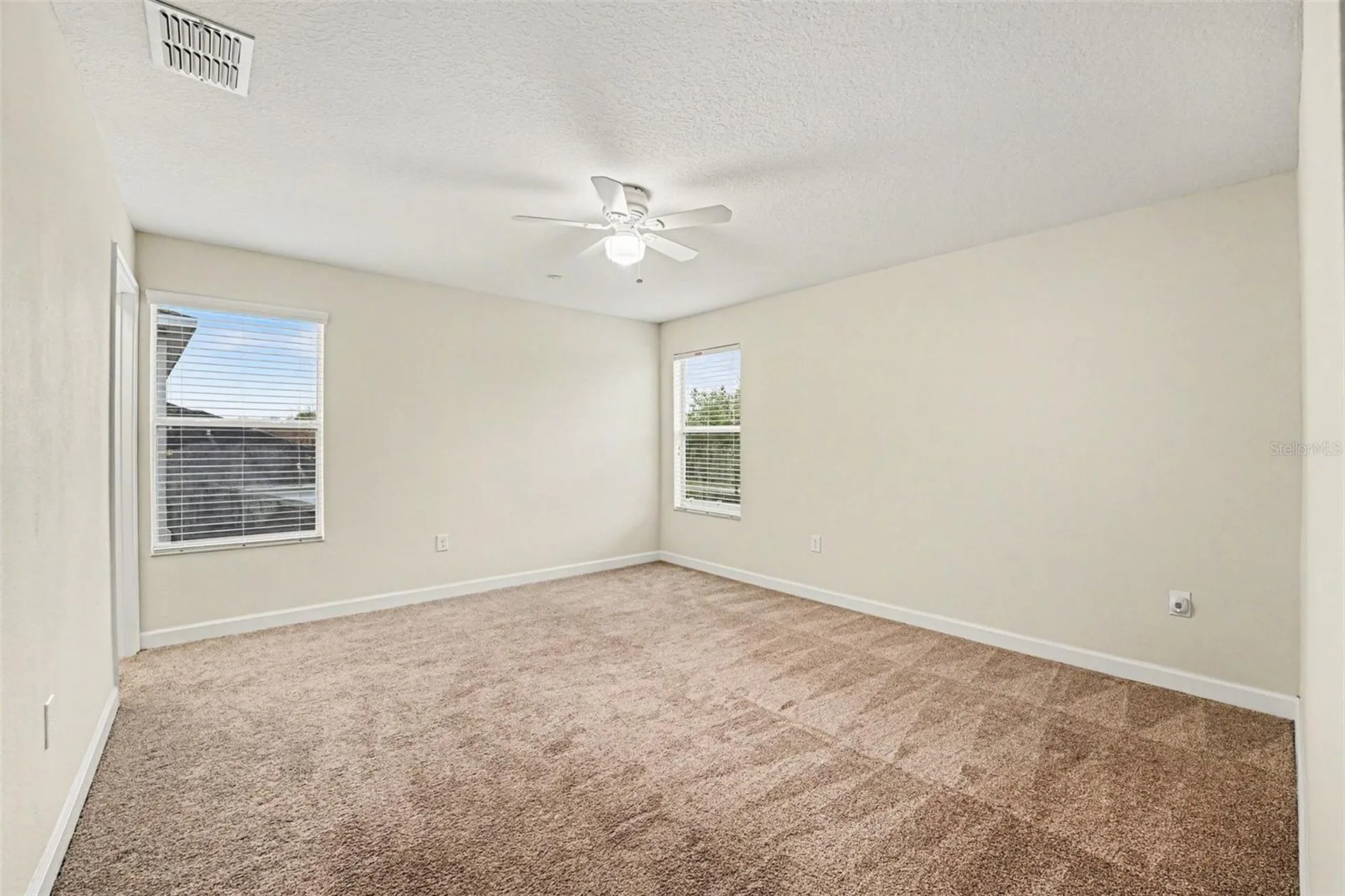 3074 White Horse Court Kissimmee FL 34746