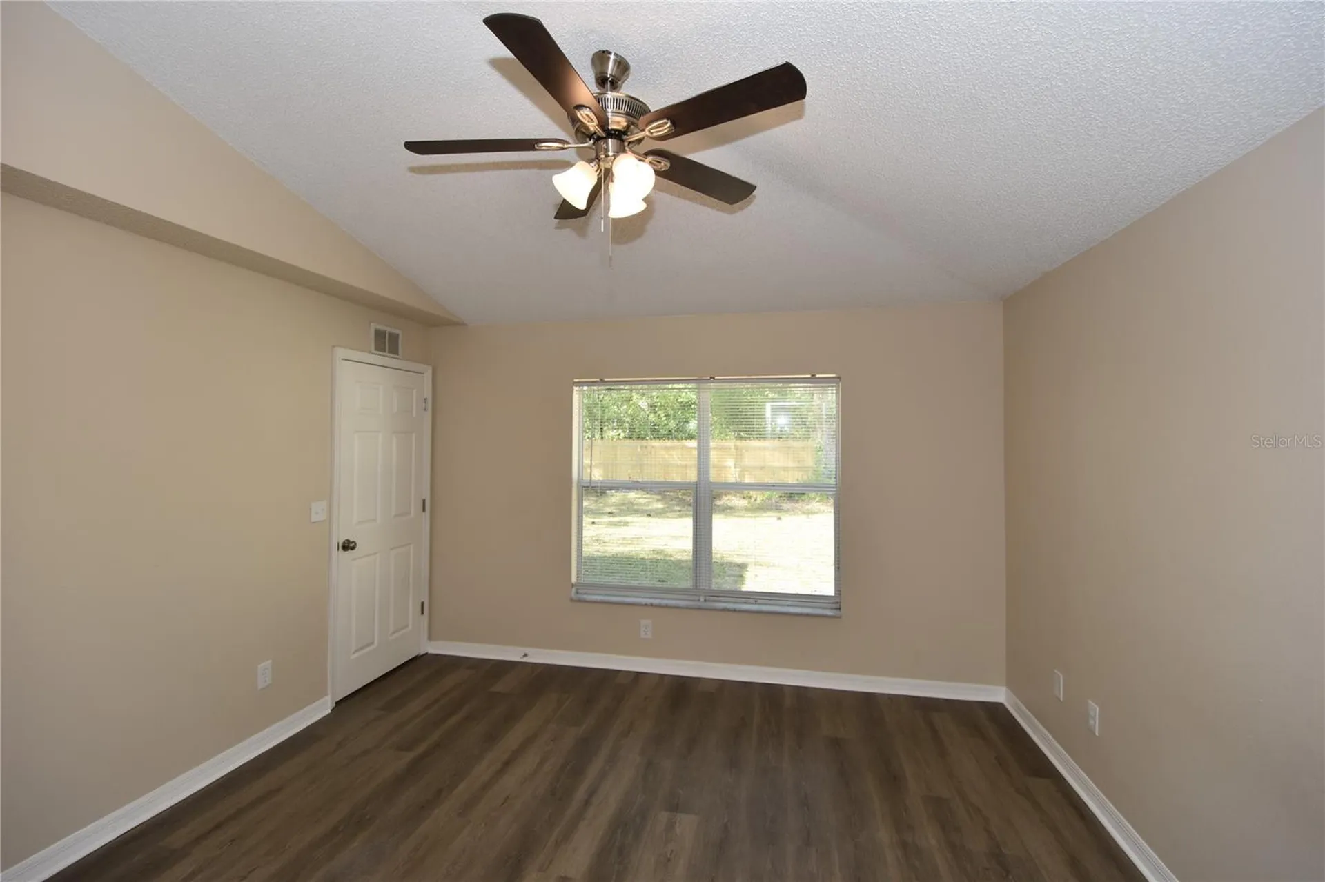 6 Seckel Court Palm Coast FL 32164