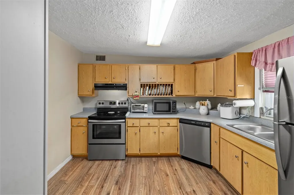 6355 Crestview Drive Brooksville FL 34602