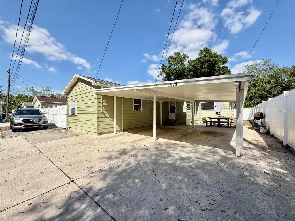 4628 Drive Martin Luther King Jr Street N St Petersburg FL 33703