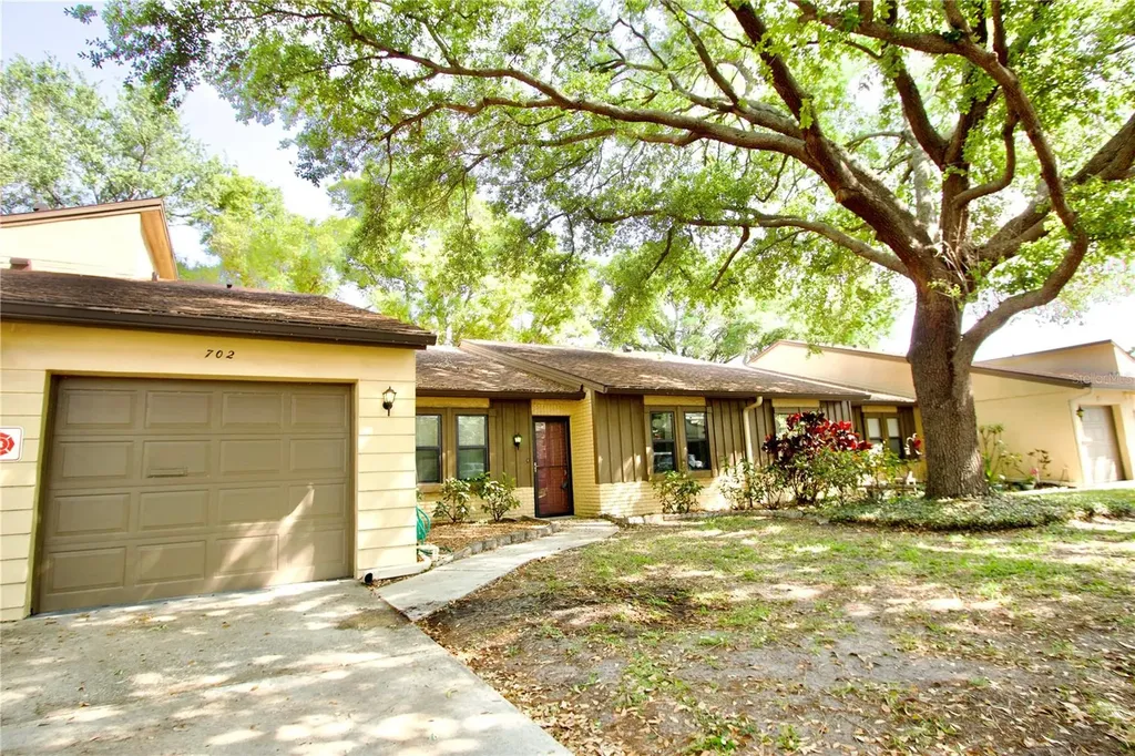 2101 Sunset Point Road Clearwater FL 33765