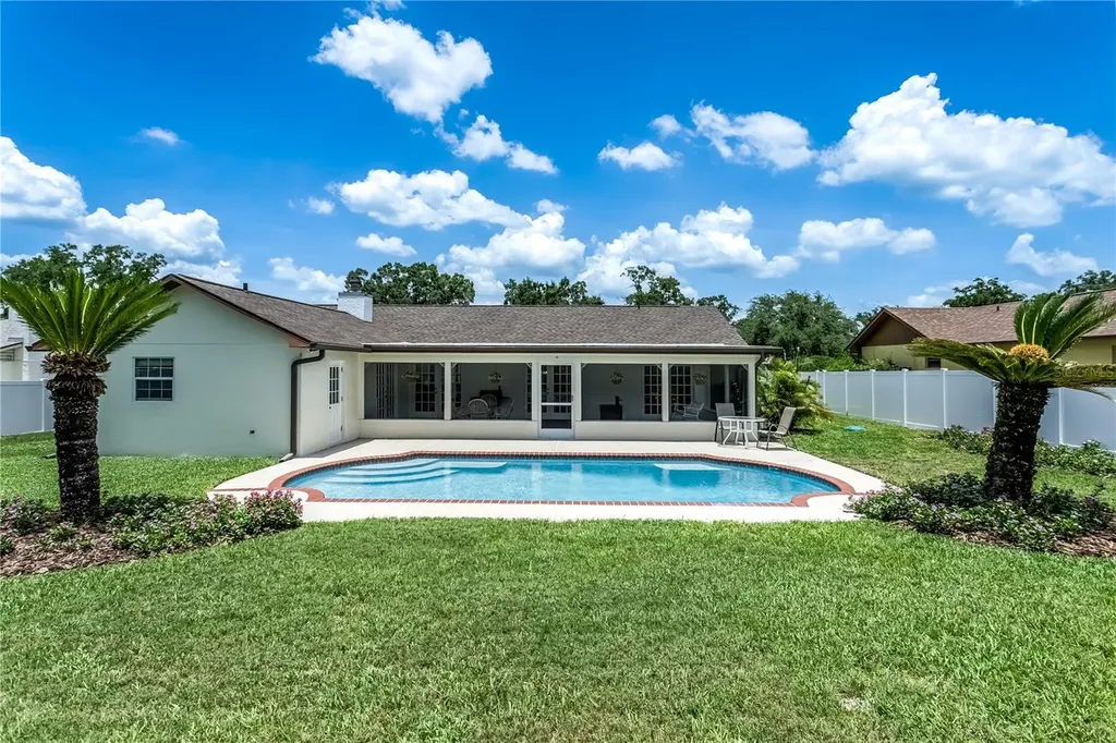 9203 Kingsridge Drive Temple Terrace FL 33637