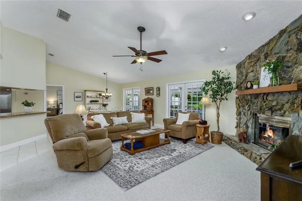 9203 Kingsridge Drive Temple Terrace FL 33637