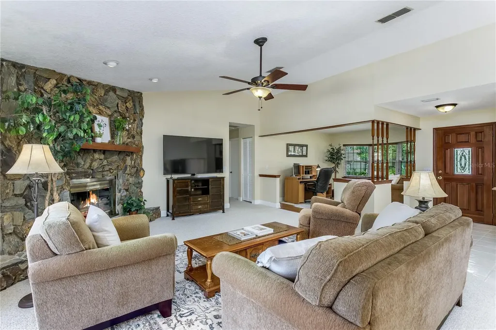 9203 Kingsridge Drive Temple Terrace FL 33637