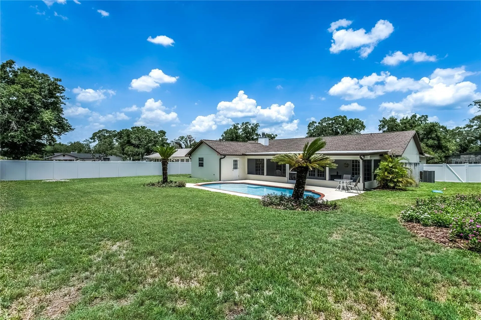 9203 Kingsridge Drive Temple Terrace FL 33637