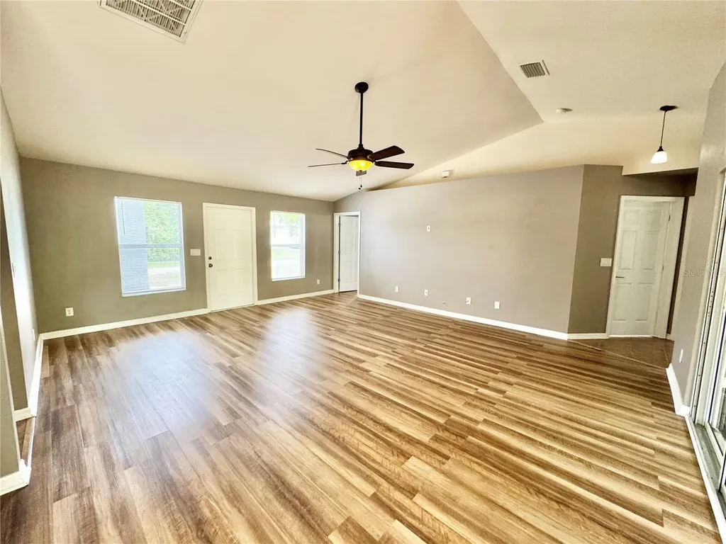 2172 Macaris Avenue North Port FL 34286