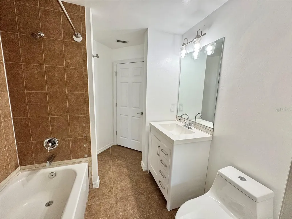 2172 Macaris Avenue North Port FL 34286