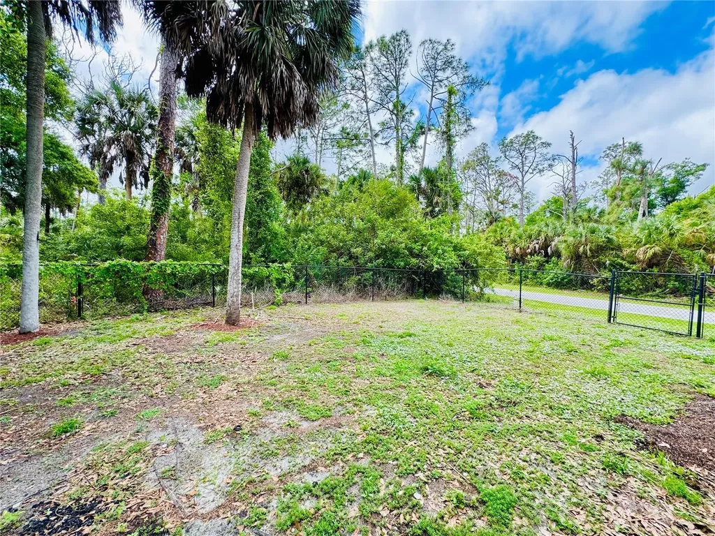 2172 Macaris Avenue North Port FL 34286