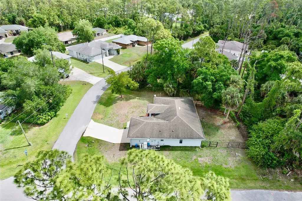 2172 Macaris Avenue North Port FL 34286