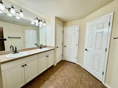2172 Macaris Avenue North Port FL 34286
