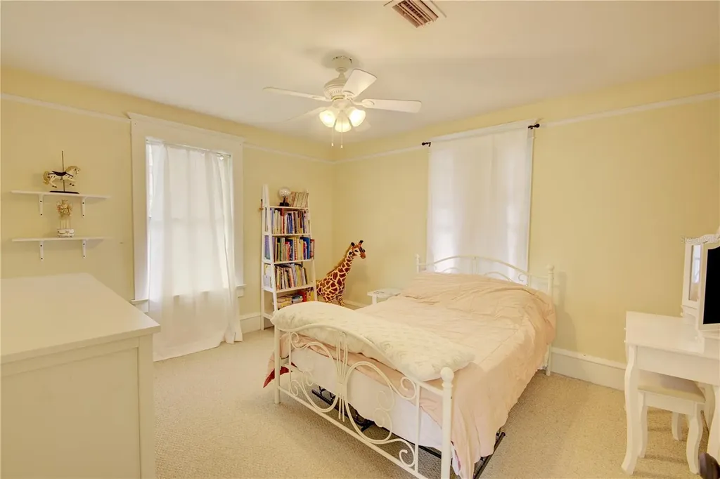 426 N Clara Avenue Deland FL 32720