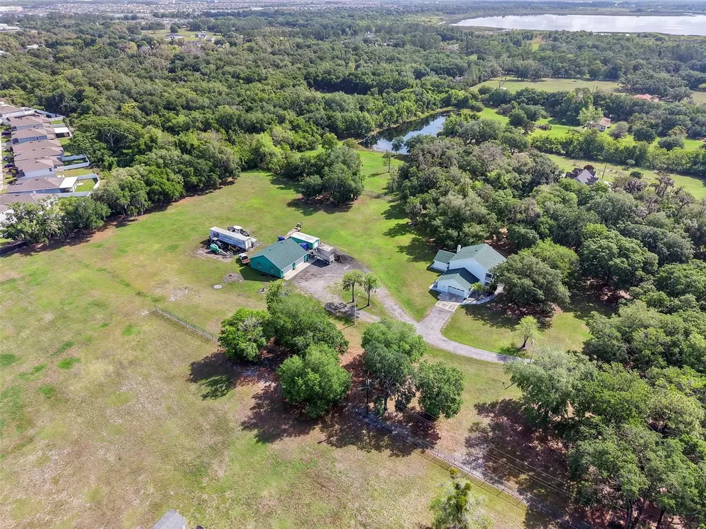4385 Semoran Farms Road Kissimmee FL 34744