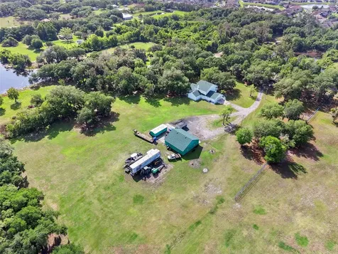 4385 Semoran Farms Road Kissimmee FL 34744