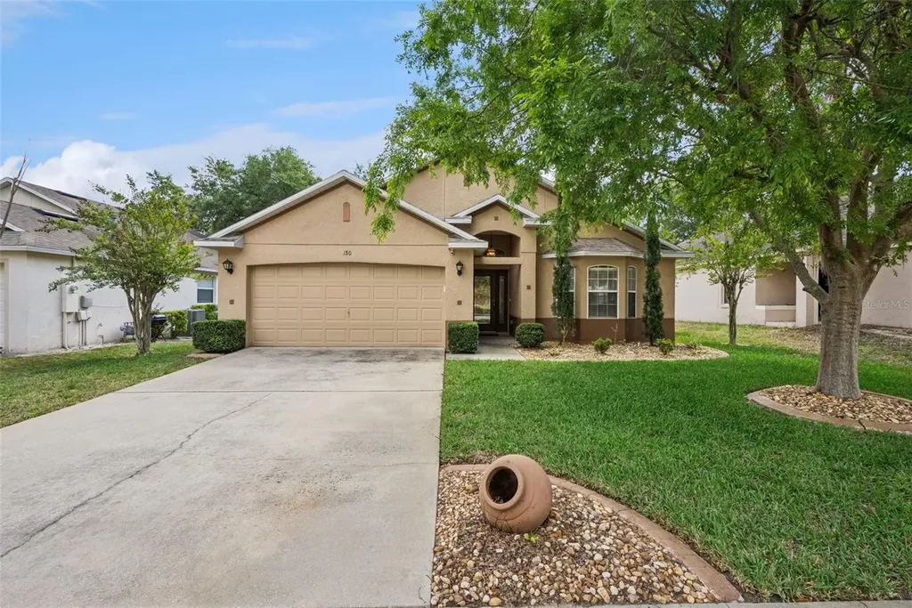 180 Kettering Road Deltona FL 32725