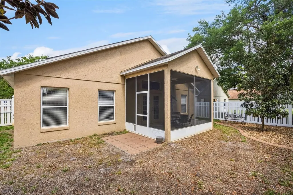 180 Kettering Road Deltona FL 32725
