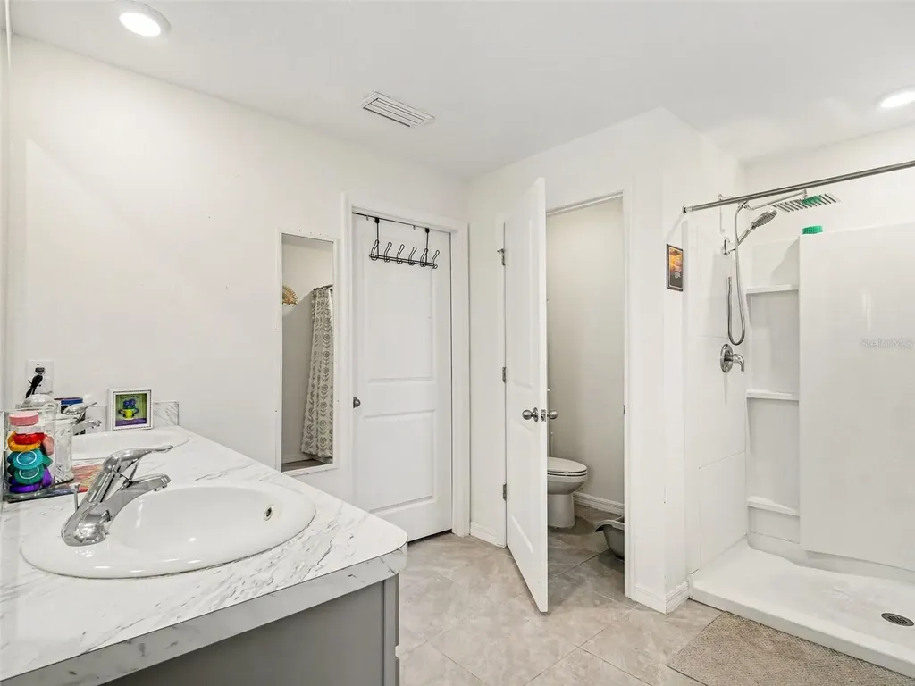 4114 Dovetail Lane Palmetto FL 34221