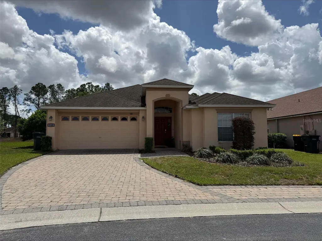 742 Old Bridge Circle Davenport FL 33897