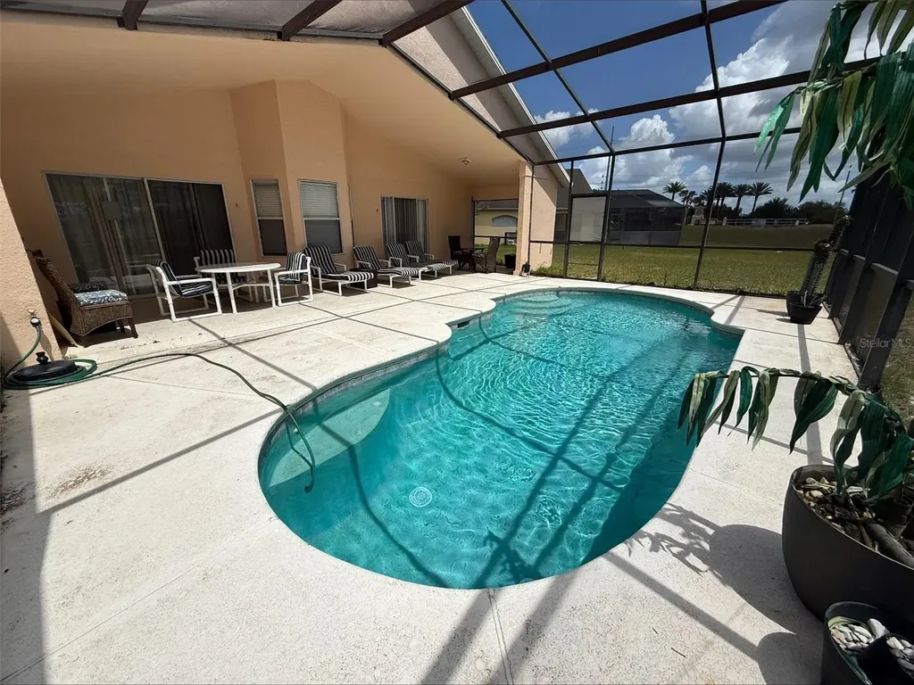 742 Old Bridge Circle Davenport FL 33897