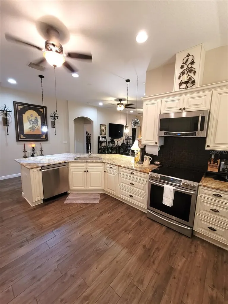 1001 Torreya Way Odessa FL 33556