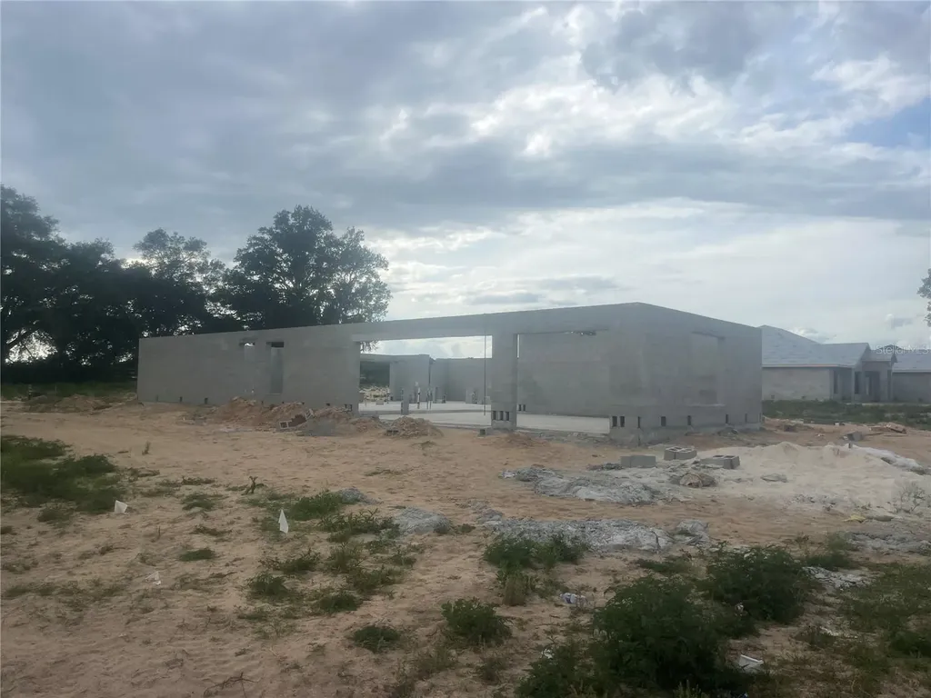 16794 SE 23rd Avenue Summerfield FL 34491